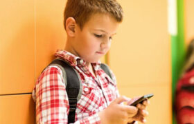 صوت | چگونه گوشی همراه فرزندمان را تحت کنترل قرار دهیم؟