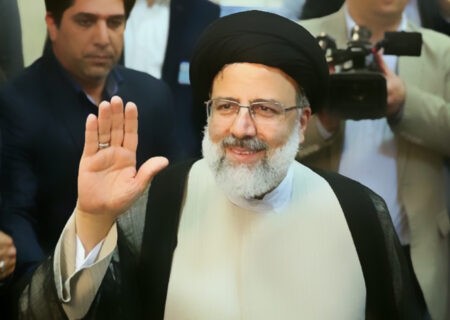 تسنیم حضور آیت الله رئیسی در انتخابات را قطعی اعلام کرد