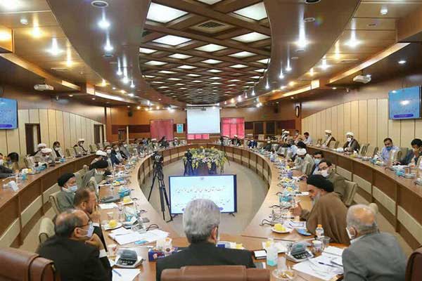 نشست ارتقای همکاری های نخبگان حوزوی با مرکز پژوهش های مجلس شورای اسلامی