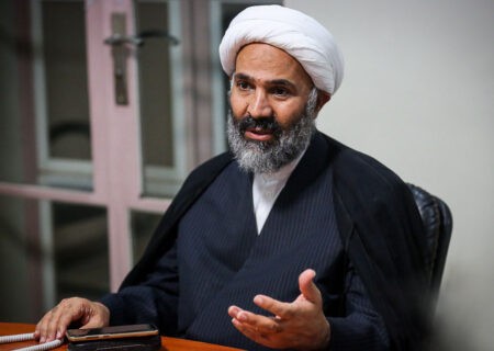 حجت الاسلام پژمانفر: نقش لاریجانی در موضوع اعتراضات بنزینی بیشتر از روحانی بود