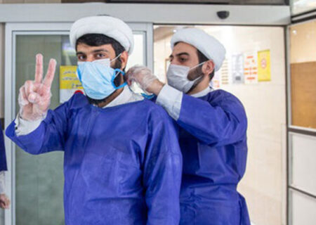حضور چشمگیر طلاب جهادی درخدمت به بیماران کرونایی