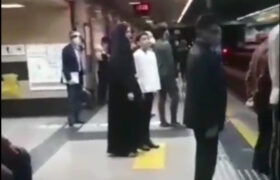 اذان زیبای پسر نوجوان در مترو تهران