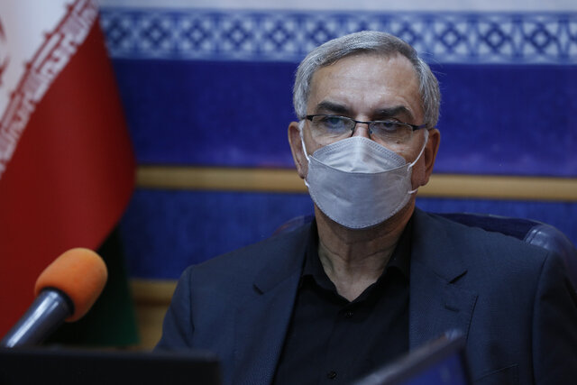 وزیر بهداشت:‌در حوزه طب ایرانی نباید سکولار فکر کنیم / کمک به سلامت مردم با استفاده از طب ایرانی