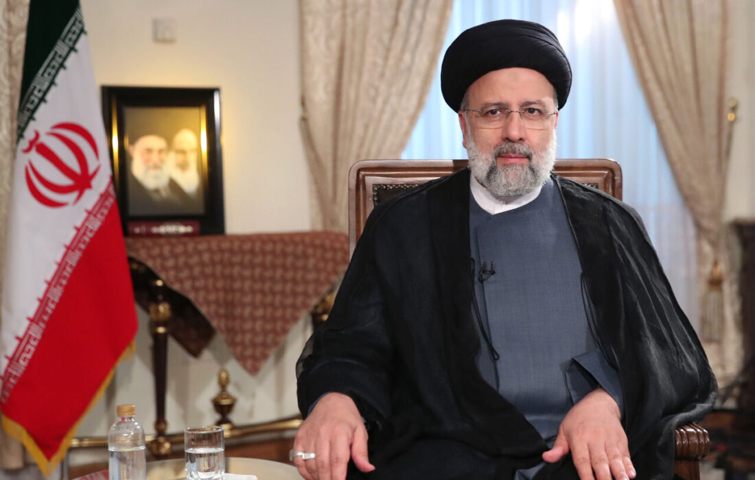 گفتگوی زنده تلویزیونی حجت الاسلام رئیسی با مردم
