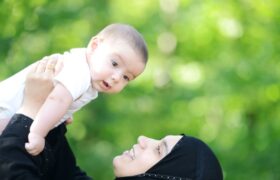 ۷ راهکار برای مادری شاداب‌تر بودن