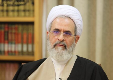 «حوزه» نهاد فرا ساحتی با درون‌مایه و رویکرد تمدنی و وظیفه‌مند در برابر جامعه، جهان معاصر و انقلاب/ حوزه پیشرو و سرآمد در کنار ملت است