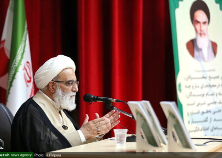 دو ویژگی اساسی روحانیت موفق / تمجید از برپایی درس‌های اخلاق در مساجد قم
