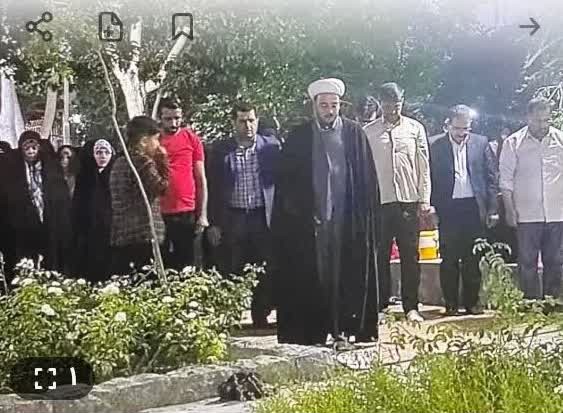 آگهی انجام نماز و روزه و نوشتن وصیت نامه و خواندن زیارت عاشورا و خواندن اذکار مخصوص برای رسیدن به حاجات و انجام مشاوره توسط یک امام جماعت!