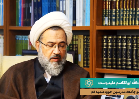 مسئولان حوزه، طلاب را دعوت به قناعت نکنند! / برای تعدیل برخی مواضع در نشست دوره ای اساتید حضور دارم