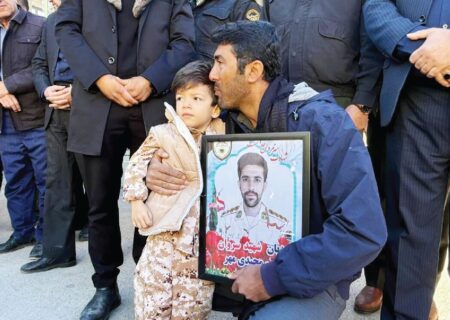 گفت‌وگو با همسر سرگرد شهید رحیم مجیدی‌مهر که در مرز بانه بر اثر سرما و کولاک شدید به شهادت رسید