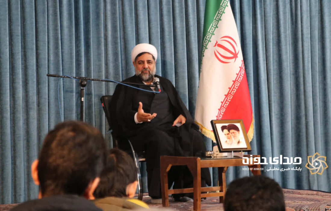 دشمن این بار دنبال اجرای همزمان اغتشاشات داخلی و تهاجم خارجی است