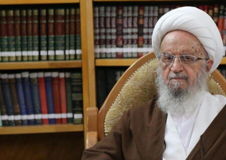 تأکید حضرت آیت الله مکارم بر شایستگی رهبری حضرت آیت الله سید مجتبی خامنه ای به نقل از آیت الله علم الهدی