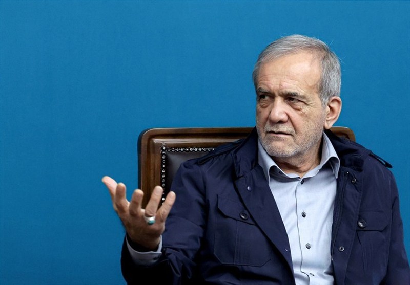 از تهدید صداوسیما که بگذریم، تهدید علنی برخی فعالان رسانه ای از جانب یک رئیس جمهور آنهم از نوع اصلاح طلبش واقعا عجیب بود!
