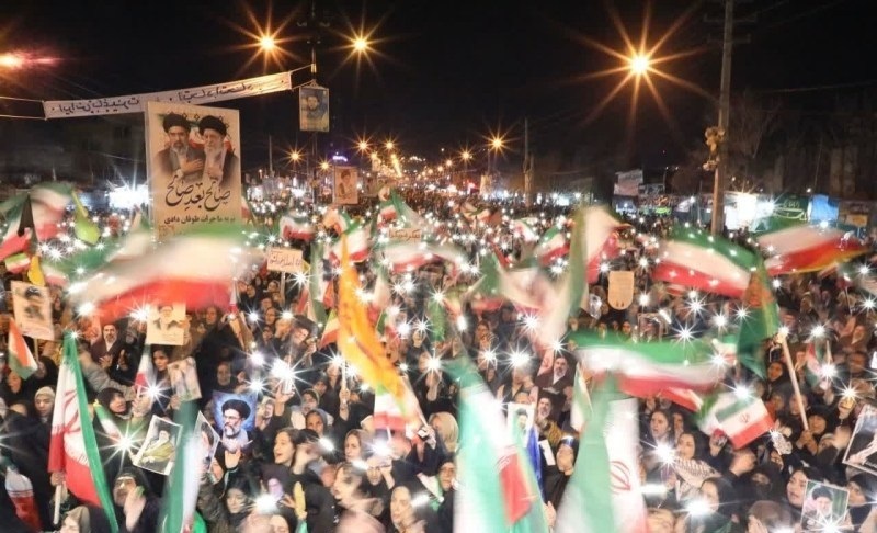 چند واکنش به افاضات برخی از مسئولین کشور توسط مردم مبعوث شده!
