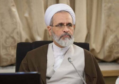 ۱۰ نکته راهبردی برای سال تحصیلی جدید حوزه‌های علمیه/ عهد طلاب با خداوند برای ادامه مسیر هزارساله حوزه