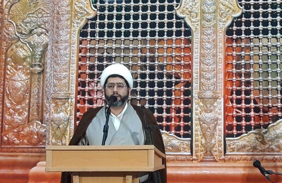 دختری که تا پاسی از شب در کافهها وقت میگذراند نه میتواند مادر خوبی باشد و نه همسری موفق