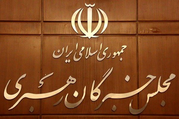 هیچ اقدامی در جهت تضعیف حضور مردم در خیابان پذیرفته نیست/ ساماندهی فضای مجازی باید در چارچوب قانون باشد، نه تصمیمات موازی